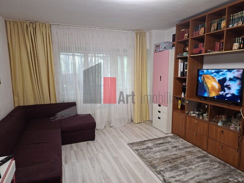 Berceni - Univ. Spiru Haret Vanzare garsoniera